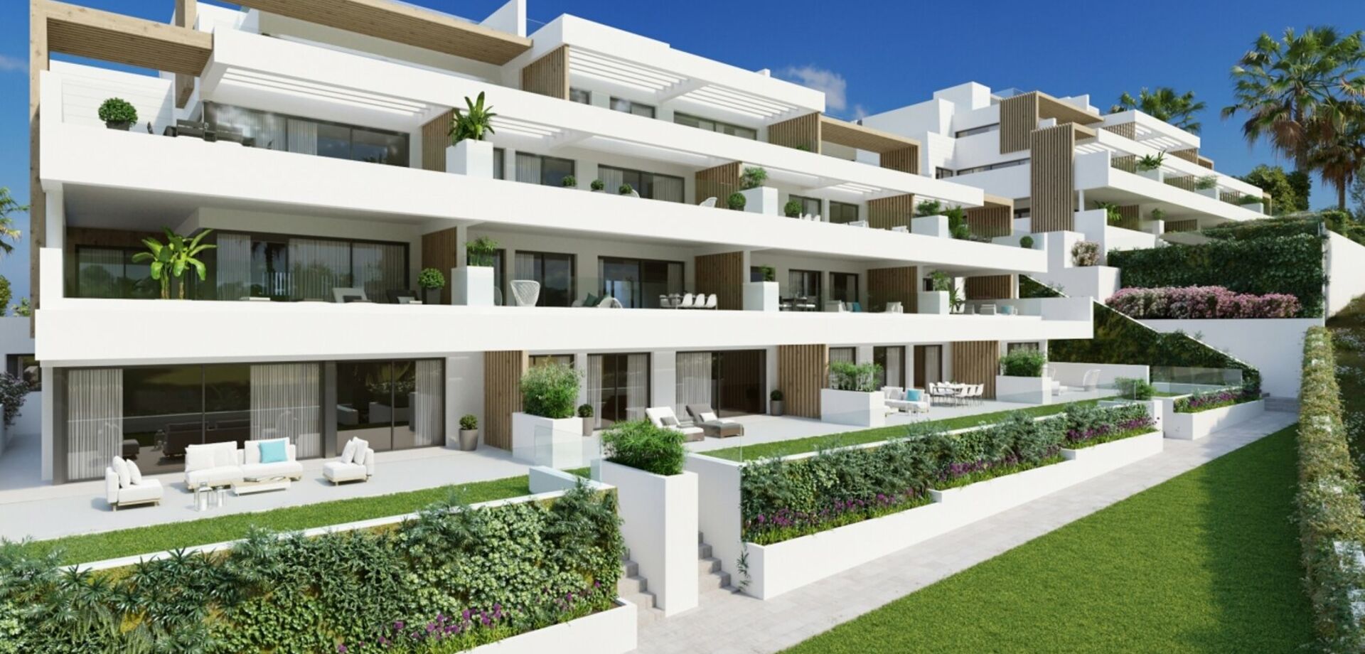 381- Life &agrave; Estepona