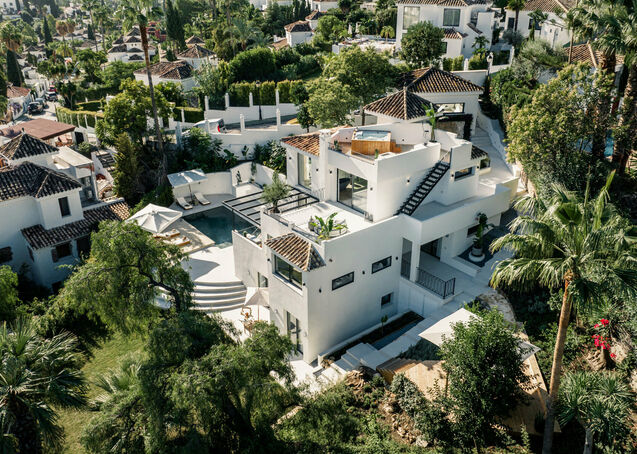 Villa for sale in